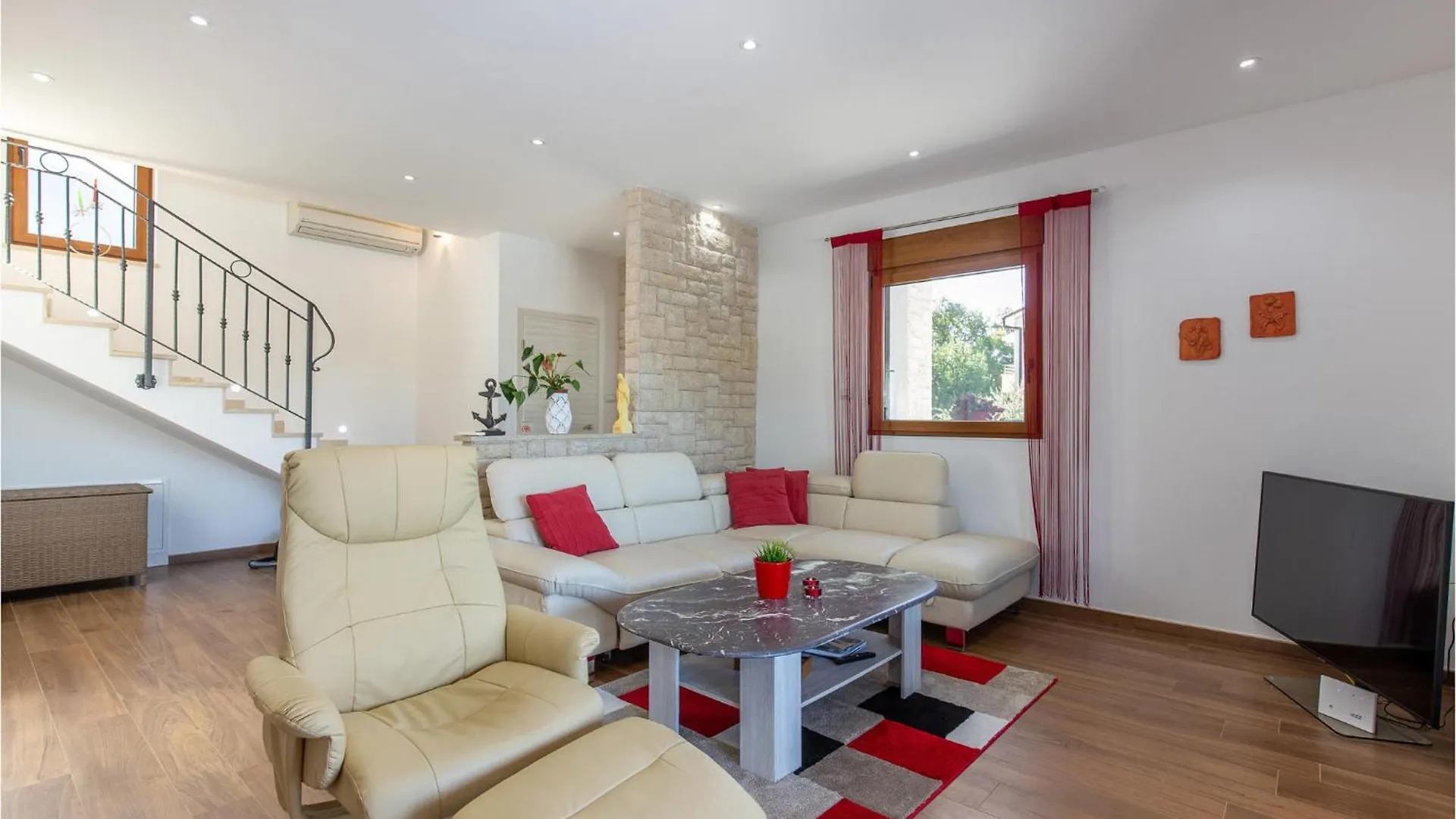 Lovely Home In Kostrena With Wifi 0*,
